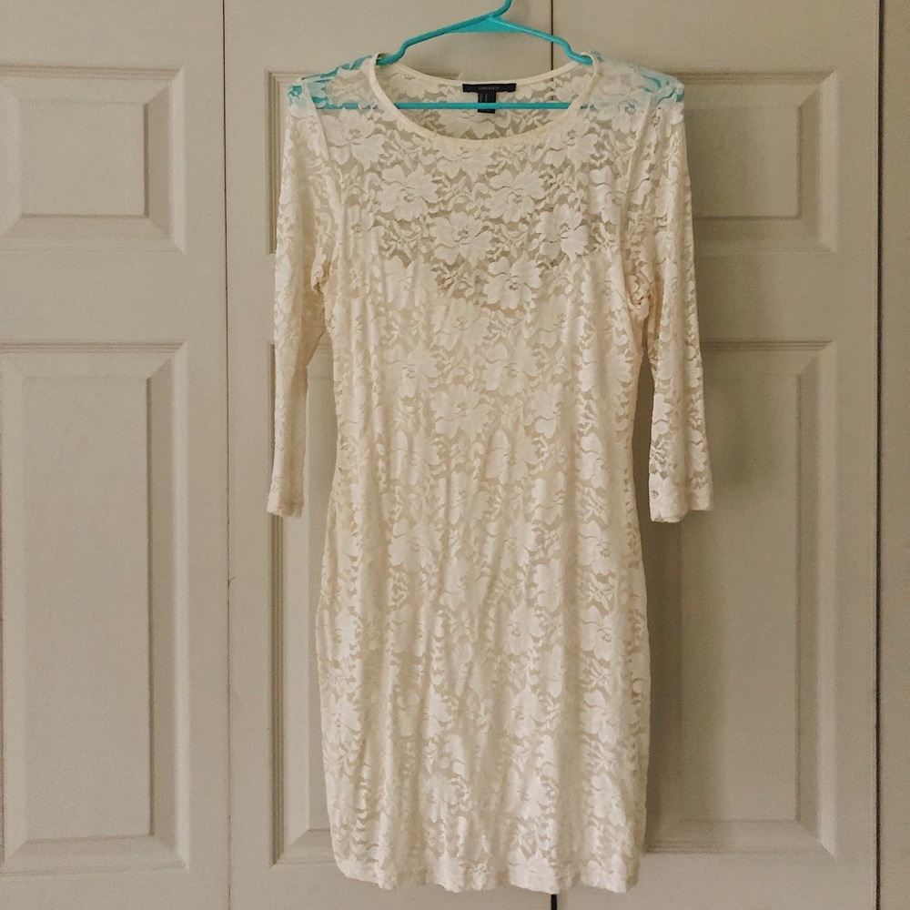 M Lace midi body-con dress!